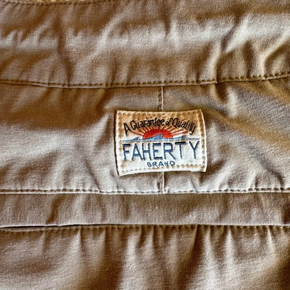 Faherty All Day Shorts Mens 33 (34) Khaki Tan Stretch Hybrid Board Shorts Water